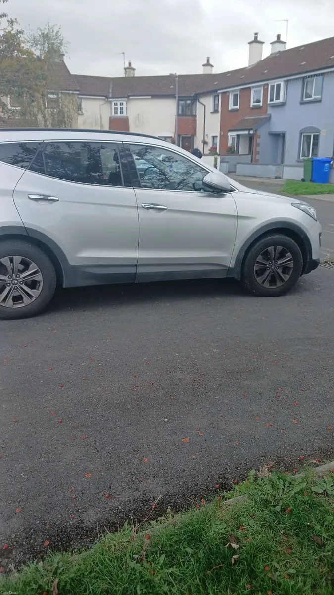 Hyundai Santa Fe 2015 - Image 6