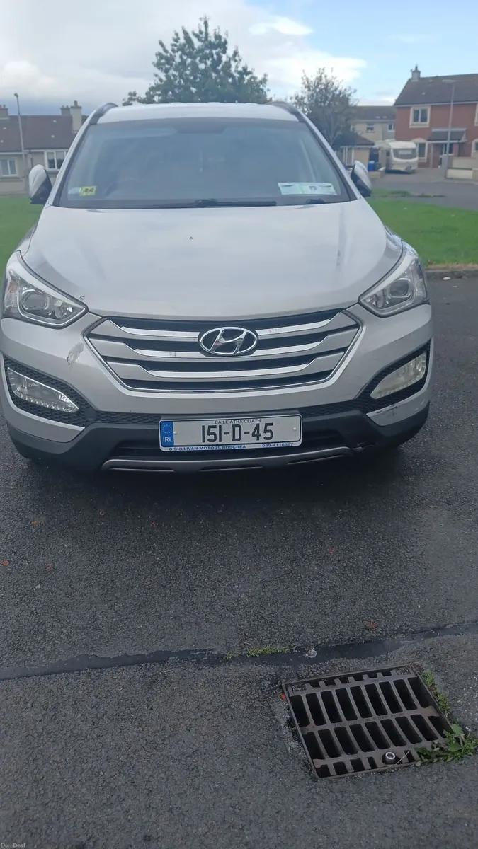 Hyundai Santa Fe 2015 - Image 4
