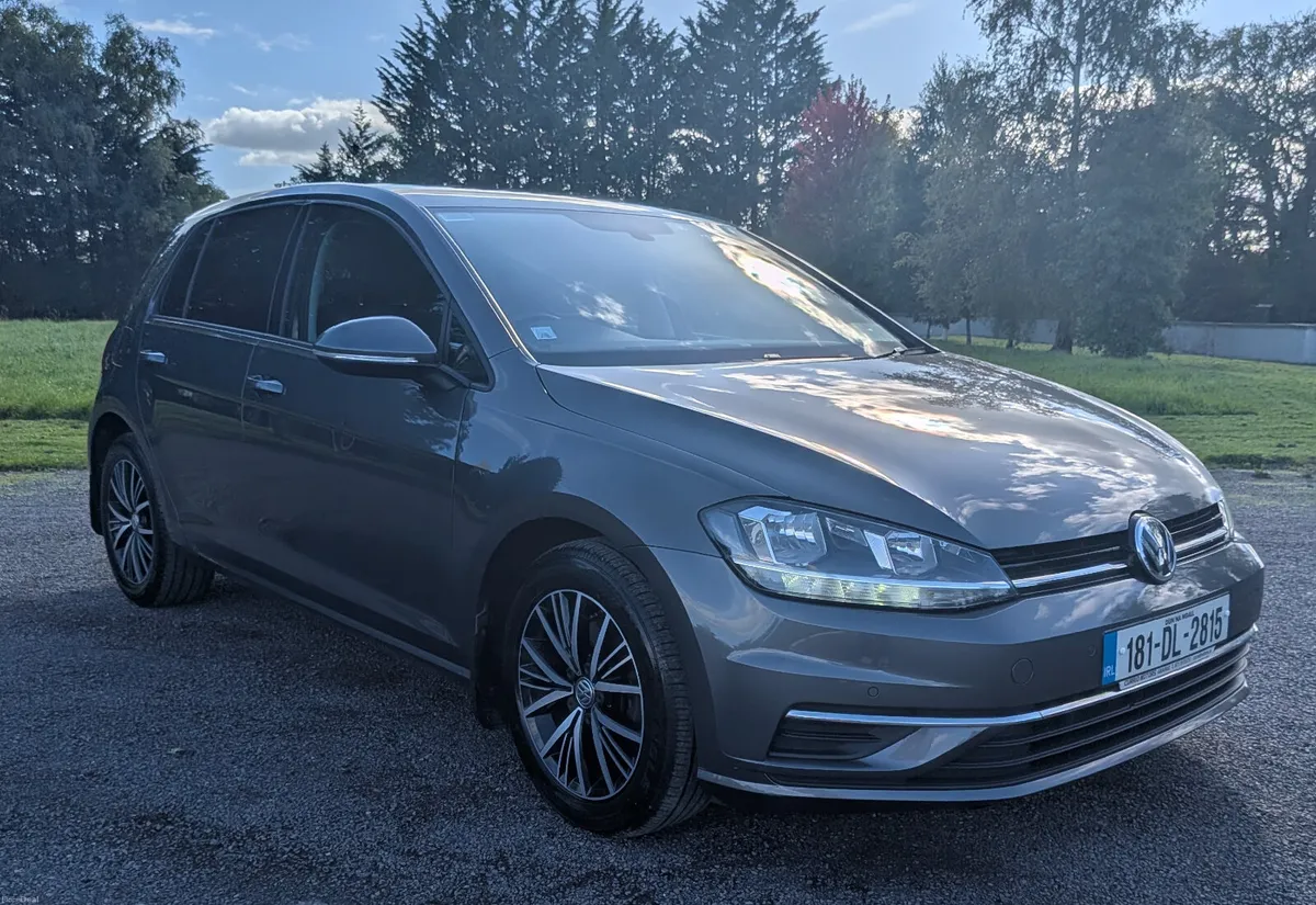 Volkswagen Golf Trendline 2018 - Image 1