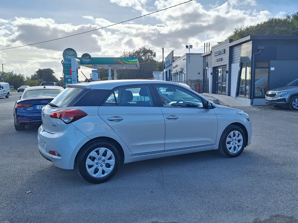 Hyundai i20 1.2 Petrol *Low Insurance/Immaculate - Image 3
