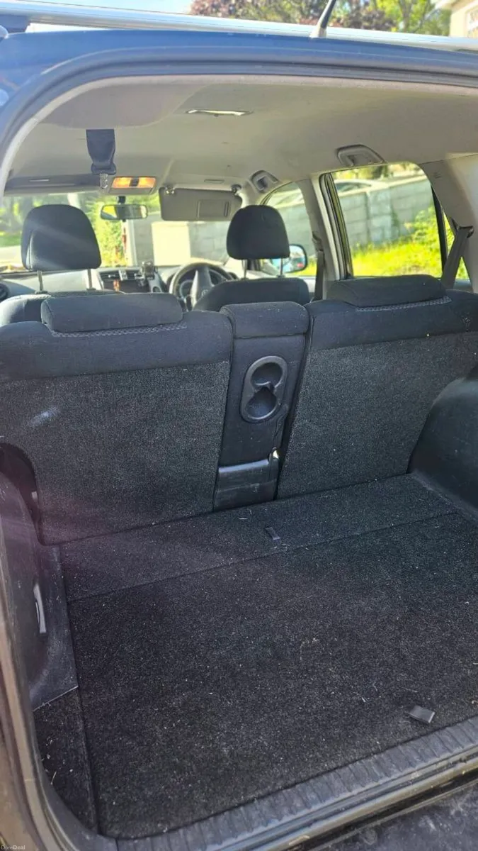 Toyota Rav 4 - Image 4