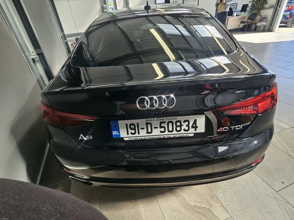 19 AUDI A5 SPORT AUTOMATIC - Image 5