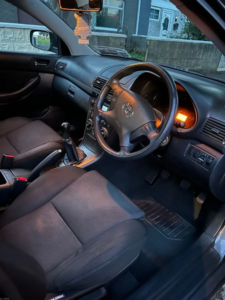 2007 Toyota Avensis - Image 5