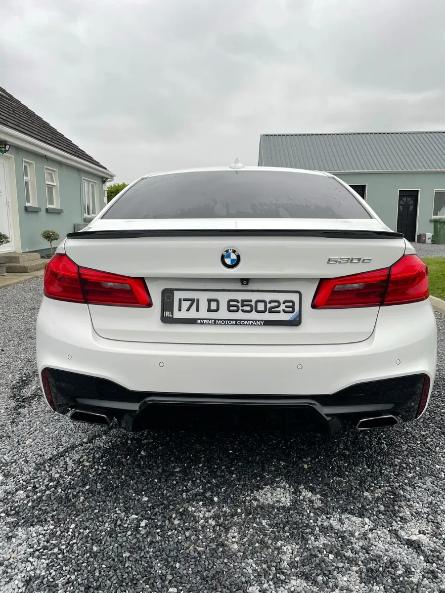 BMW 5-Series 2017 - Image 4