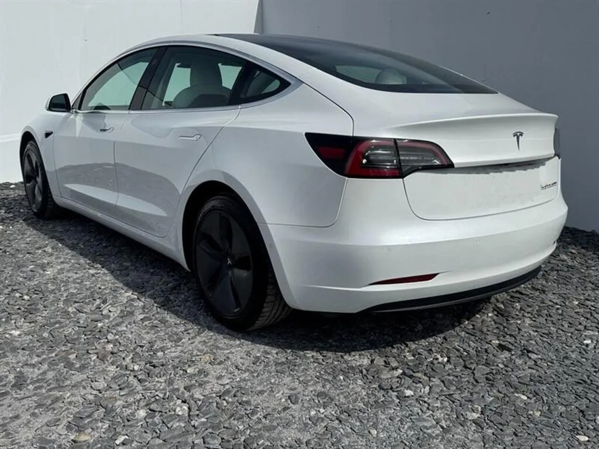 201 Tesla Model 3 Long Range - Image 3