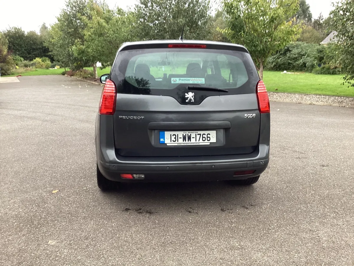 Peugeot 5008 2013 - Image 6