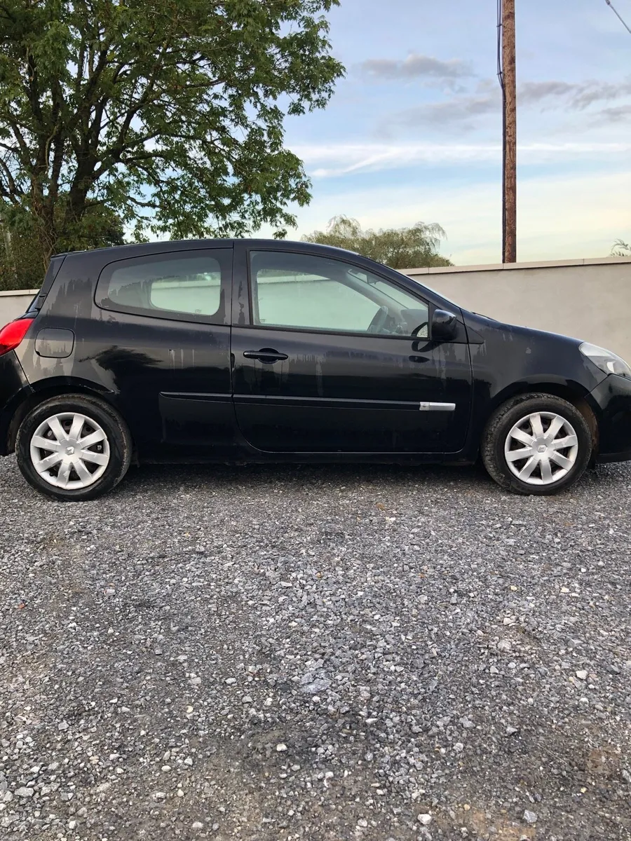 Renault Clio - Image 3