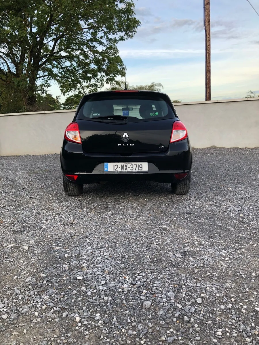 Renault Clio - Image 5