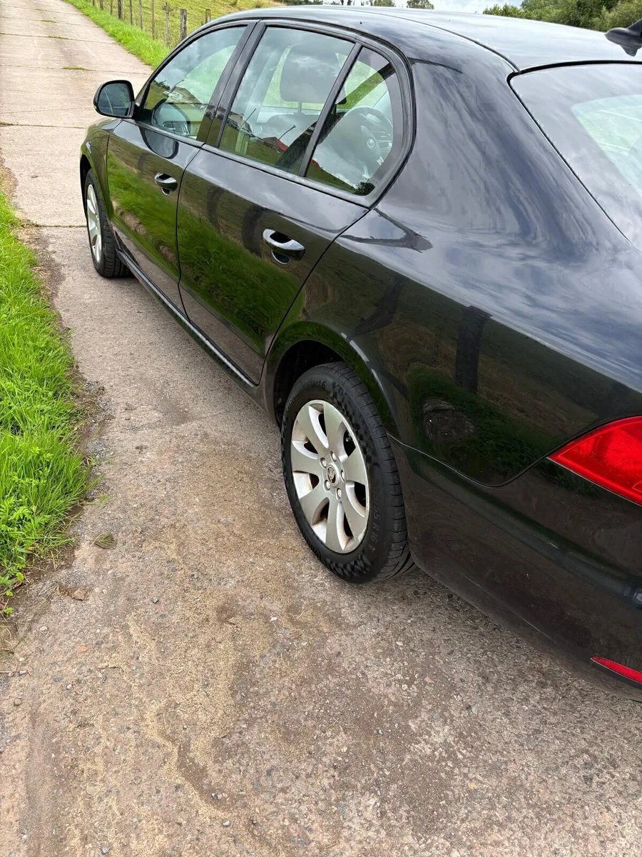 '15 Skoda Superb TDI Cr S - Image 4
