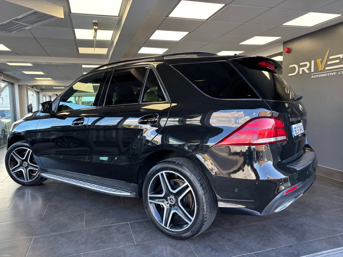 Mercedes-Benz GLE 2018 250 AMG*1 YEAR WARRANTY *** - Image 4