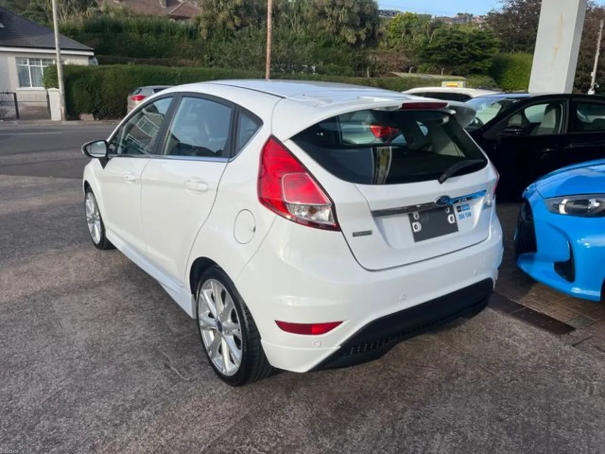 Ford Fiesta Zetec S auto - Image 4