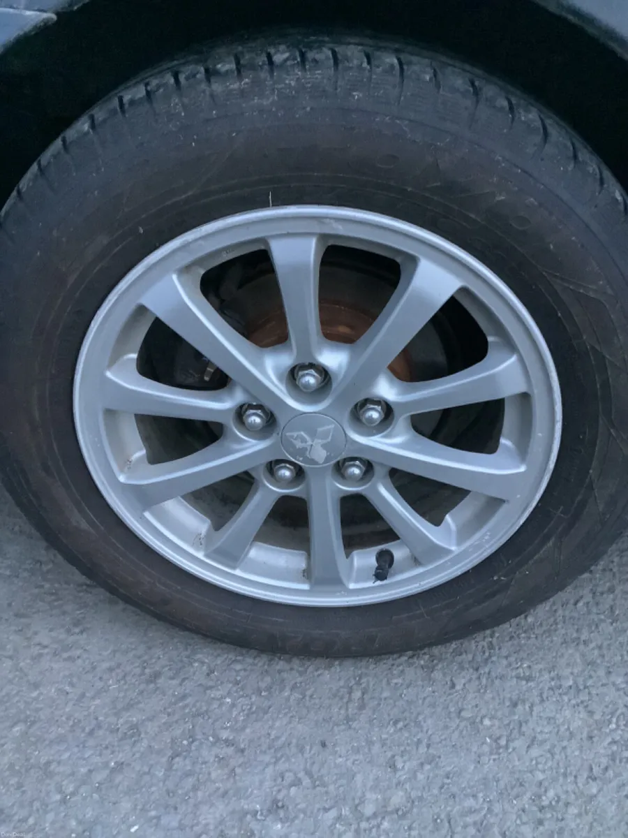 Mitsubishi Lancer 2011 - Image 6