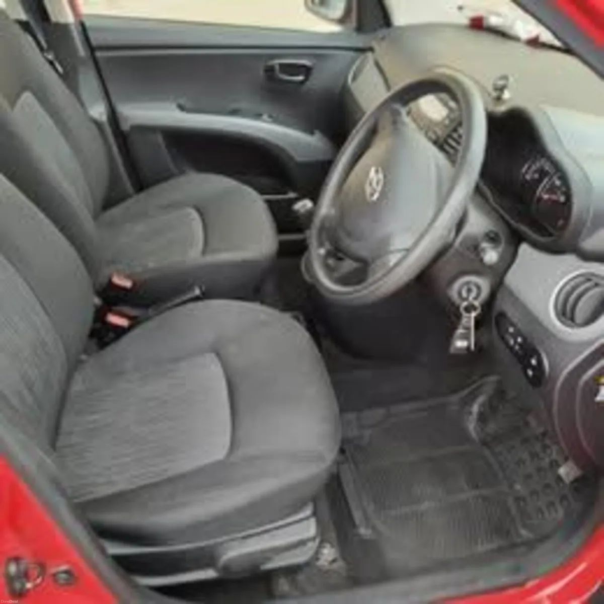 Hyundai i10 2012 - Image 5