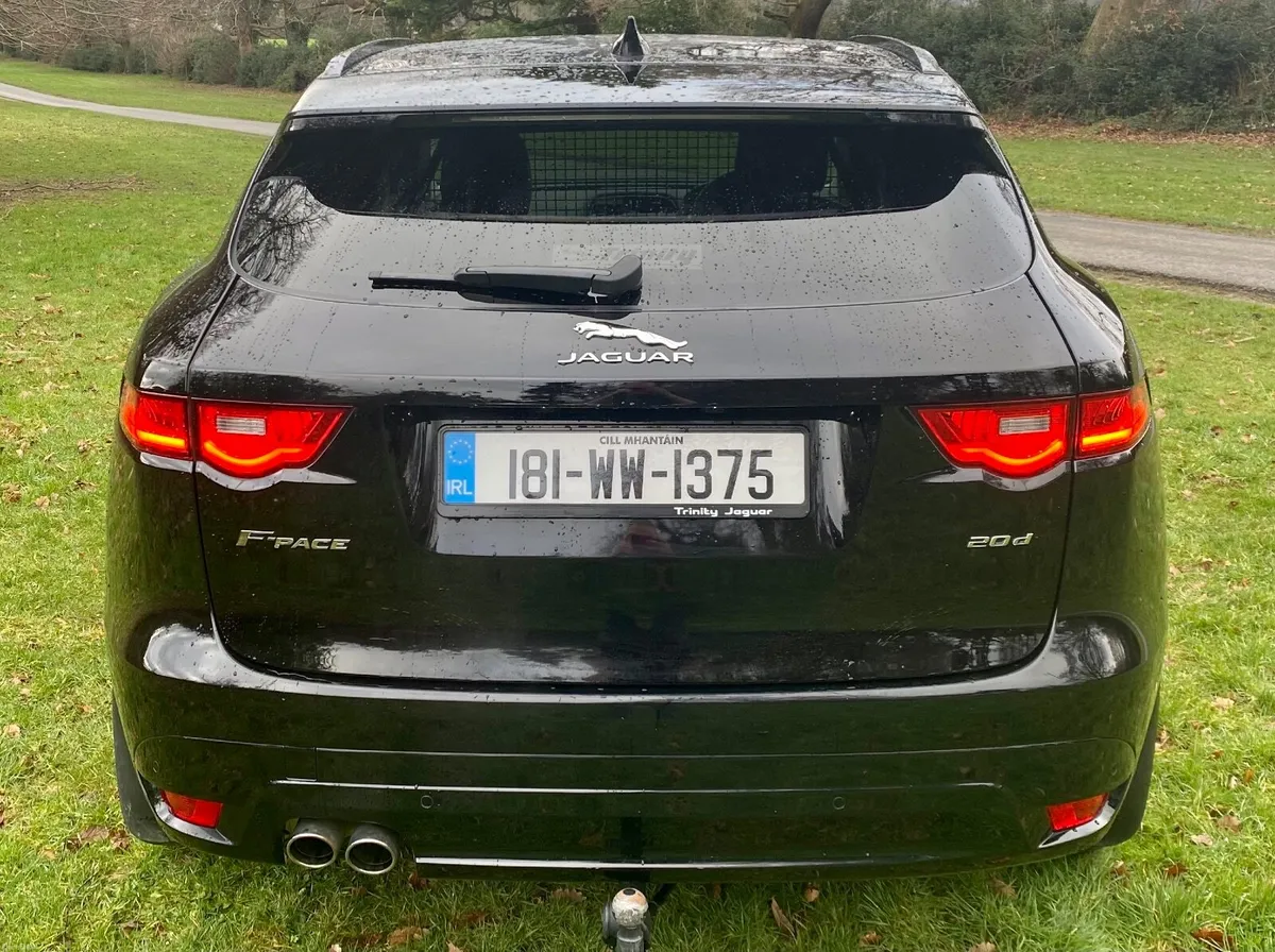 Jaguar F-Pace 2018 - Image 2