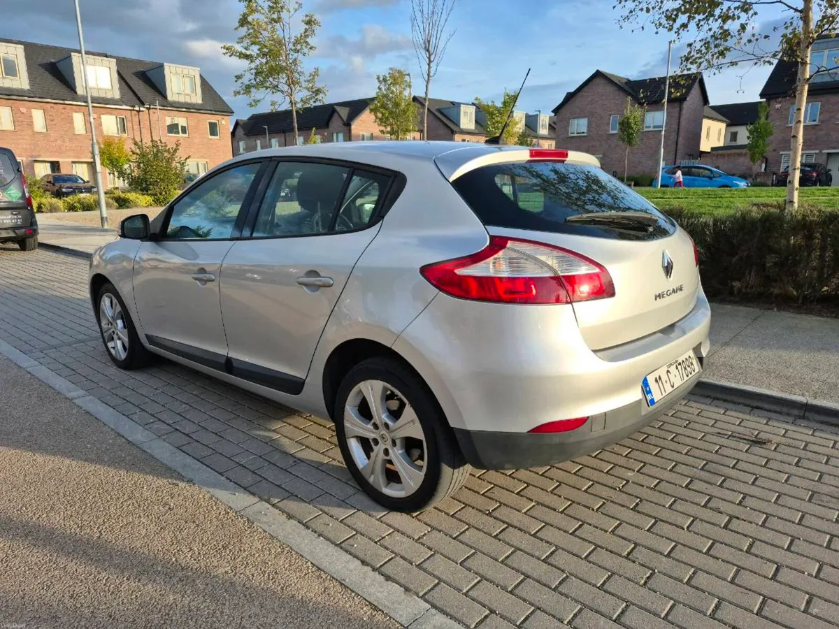 2011 RENAULT MEGANE 1.6 VVT DYNAMIQUE - Image 5