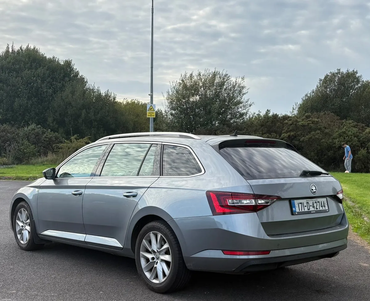 Skoda superb - Image 3