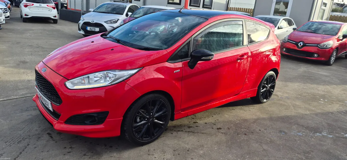 Ford Fiesta st-line 1.0 eco 140bhp race red - Image 5