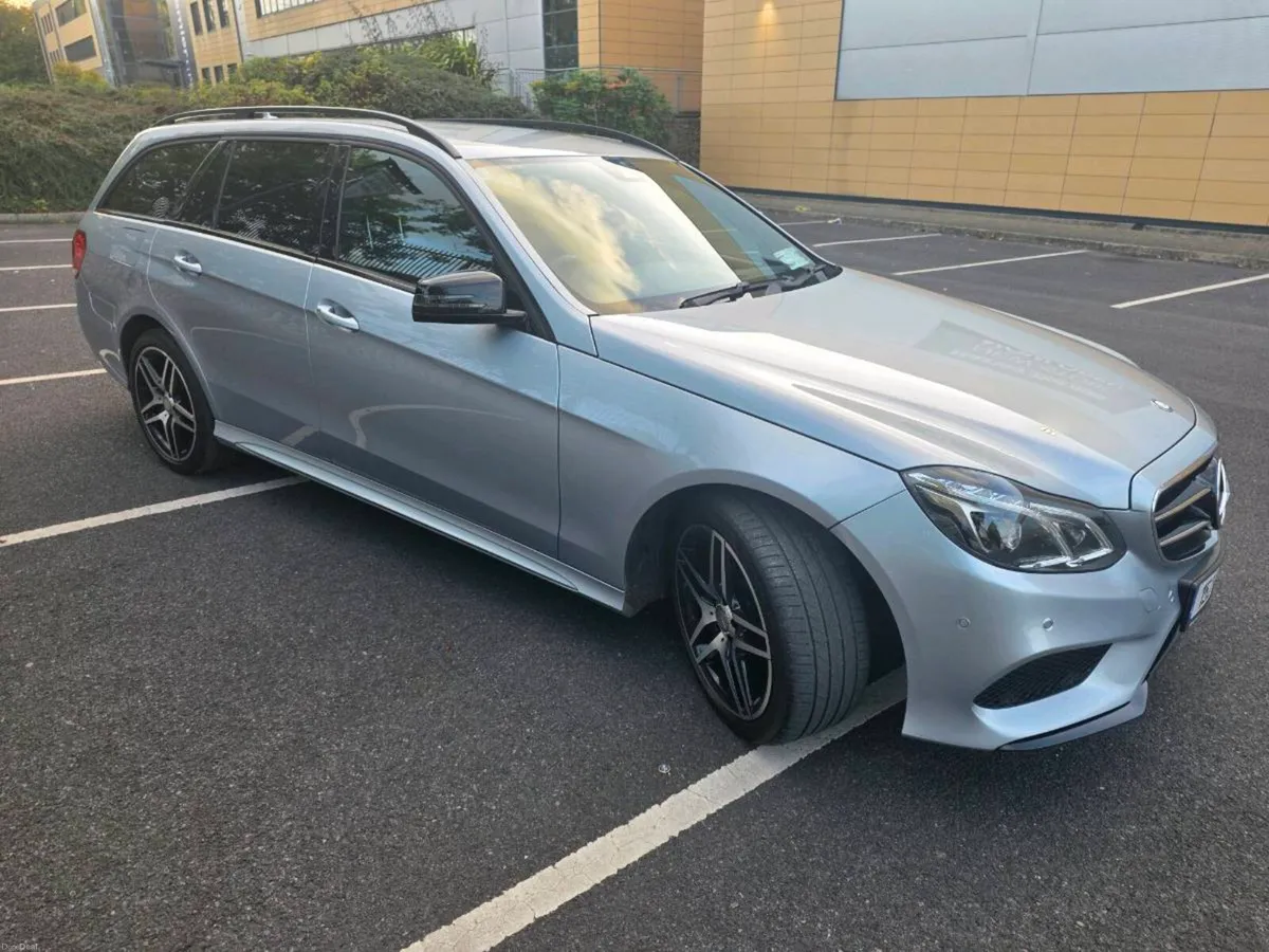 2015 Mercedes E220 AMG Night Edition Tourer - Image 5