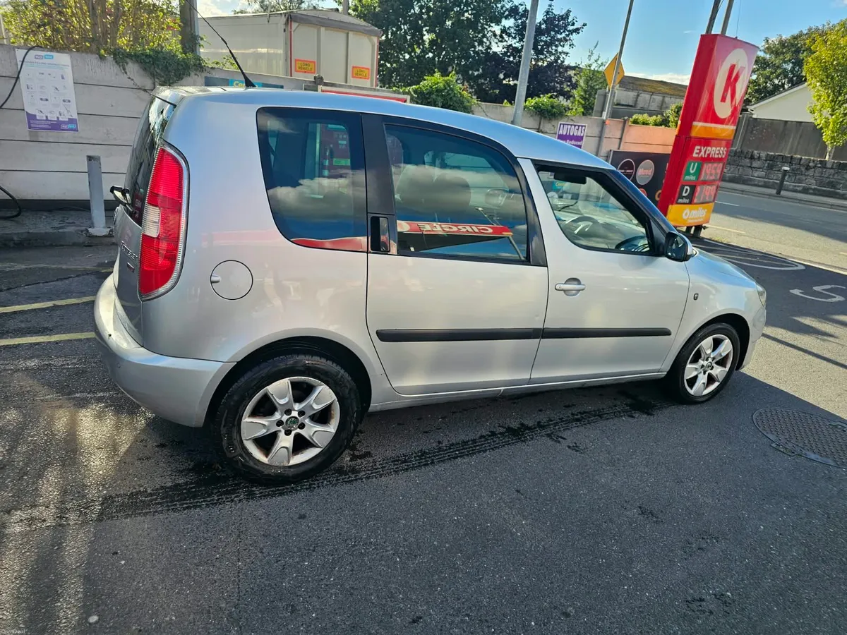 2010 Skoda Roomster - Image 4