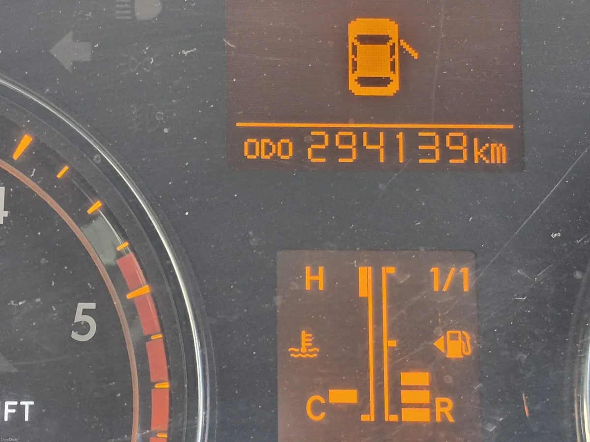 Toyota Avensis - Image 5