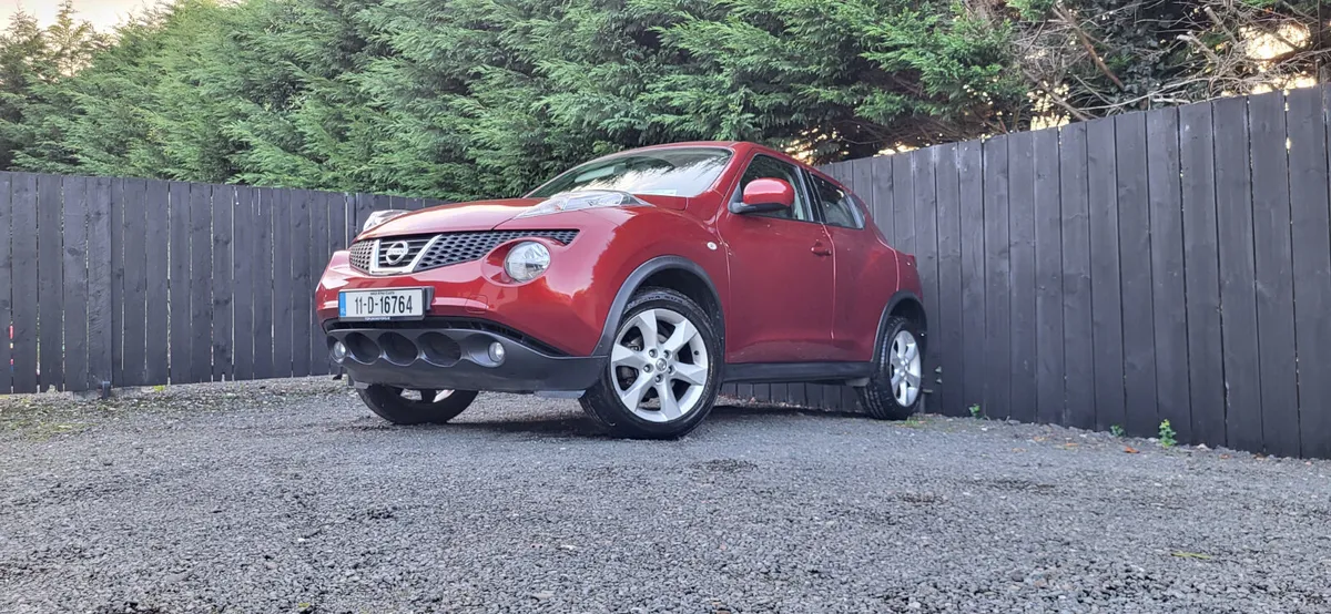 11 JUKE PETROL... VERY LOW MILEAGE.. NCT 08/27 - Image 1