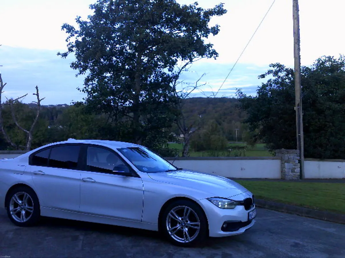 BMW 3-Series 2016 - Image 4