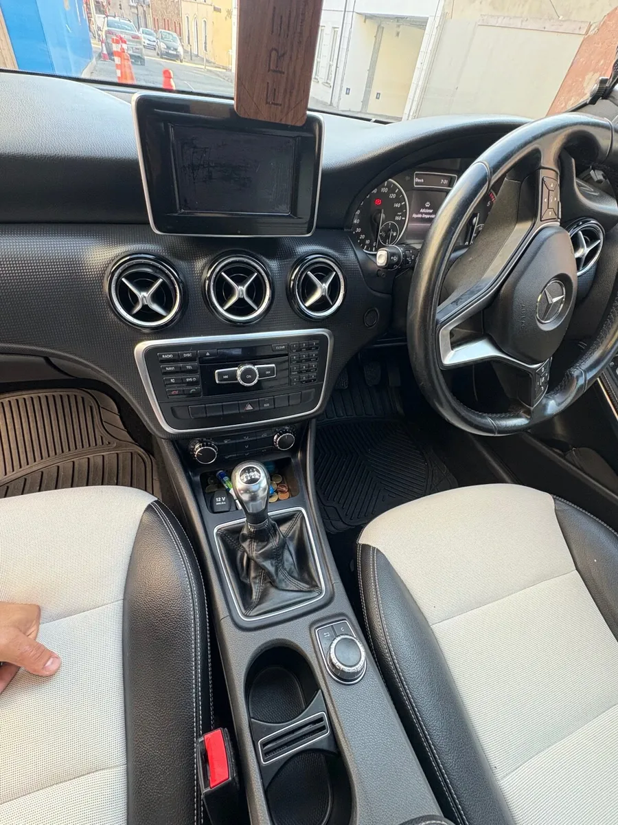 Mercedes-Benz A-Class 2013 - Image 6
