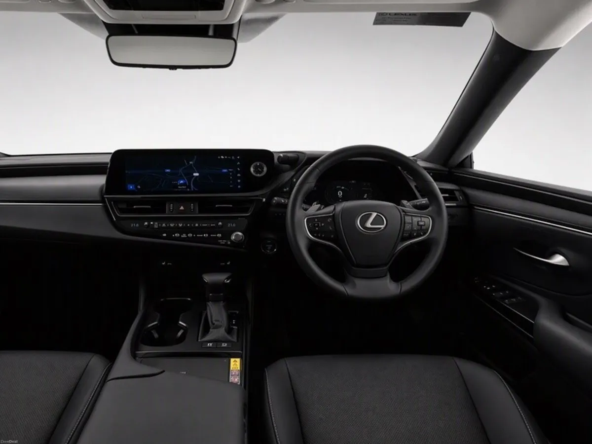 Lexus ES Dynamic - Image 6