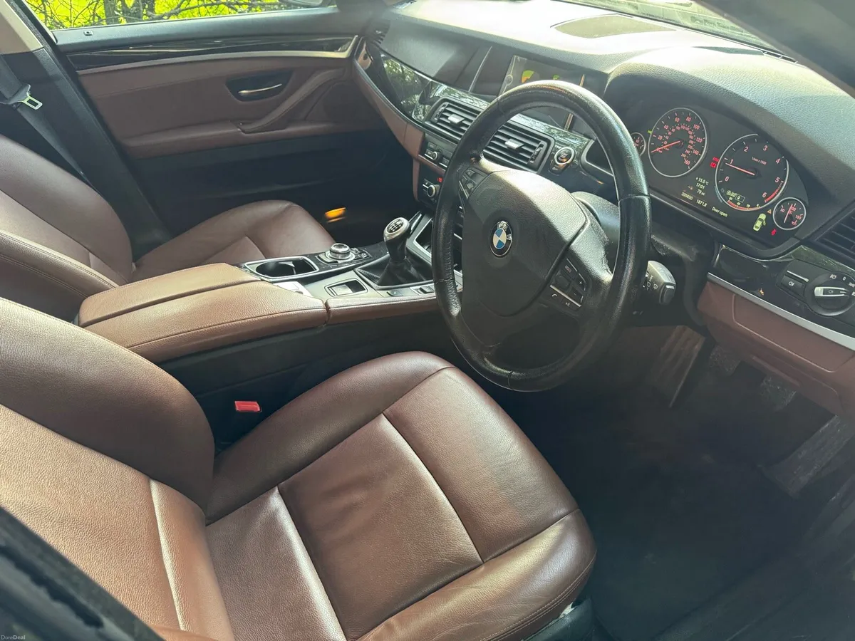BMW 5 series - Image 5