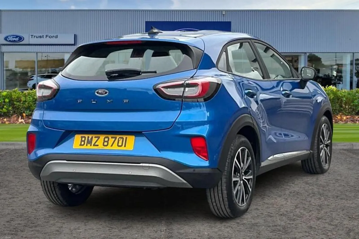 Ford Puma 1.0 EcoBoost Hybrid mHEV Titanium 5dr - Image 4