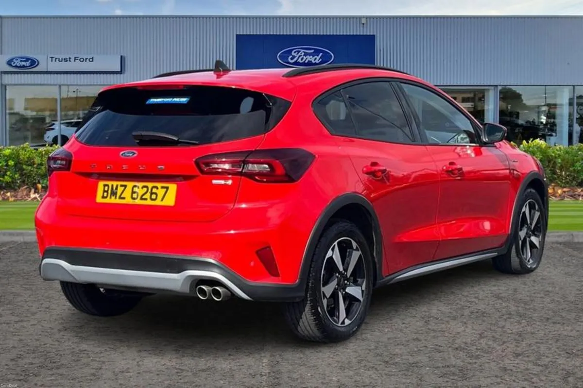 Ford Focus 1.0 EcoBoost Hybrid mHEV 155 Active 5dr - Image 4
