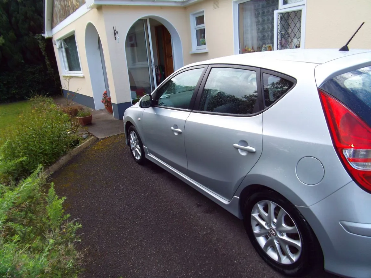 Hyundai i30 2011 - Image 5