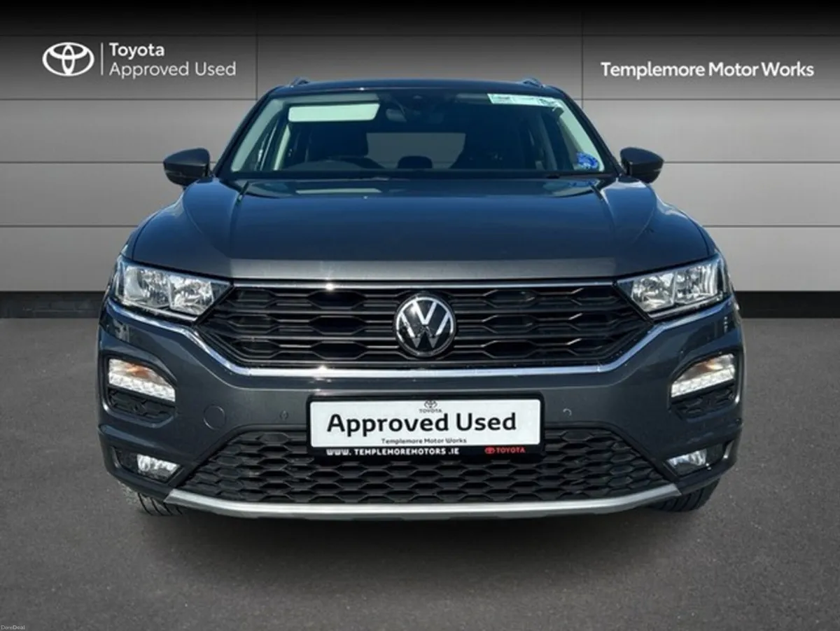 Volkswagen T-Roc DESIGN 2.0 TDI MANUAL 6SPEED FWD - Image 5