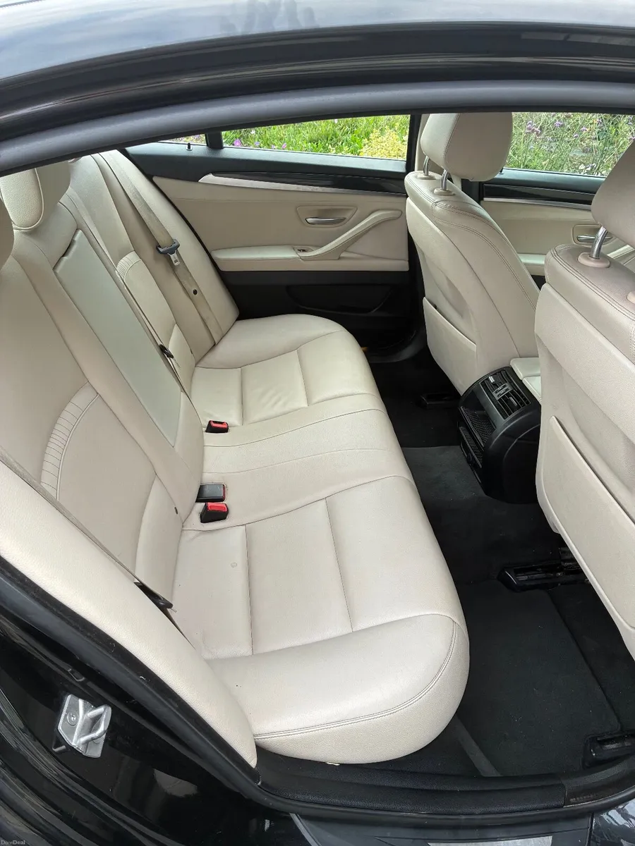 BMW 5-Series 2015 - Image 4