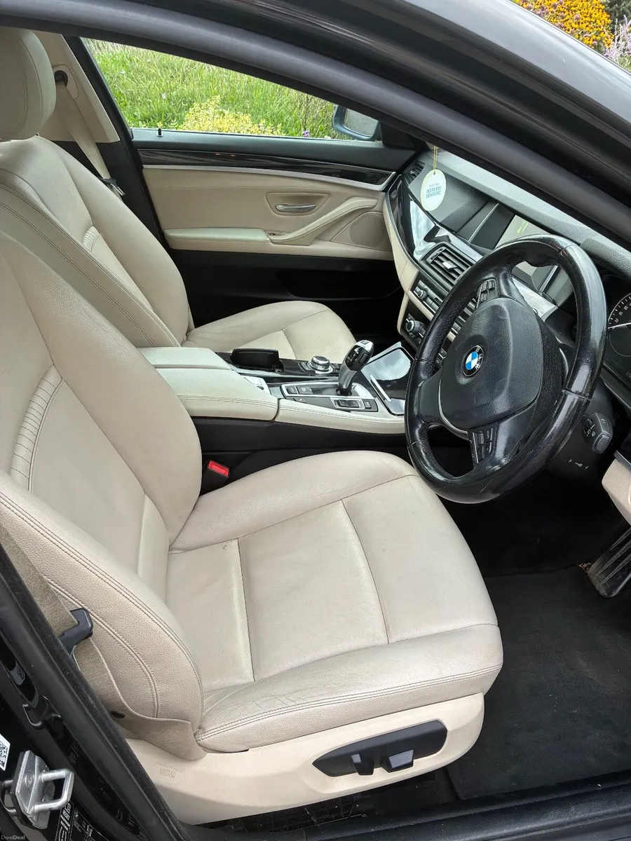 BMW 5-Series 2015 - Image 5