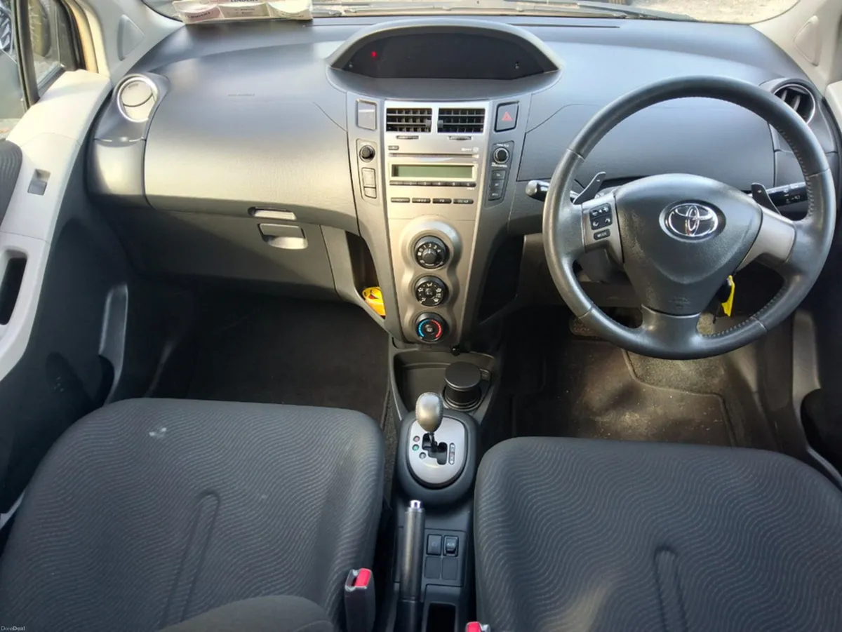 Toyota Yaris 1.33 LUNA Automatic - Only 65,000 Km - Image 4