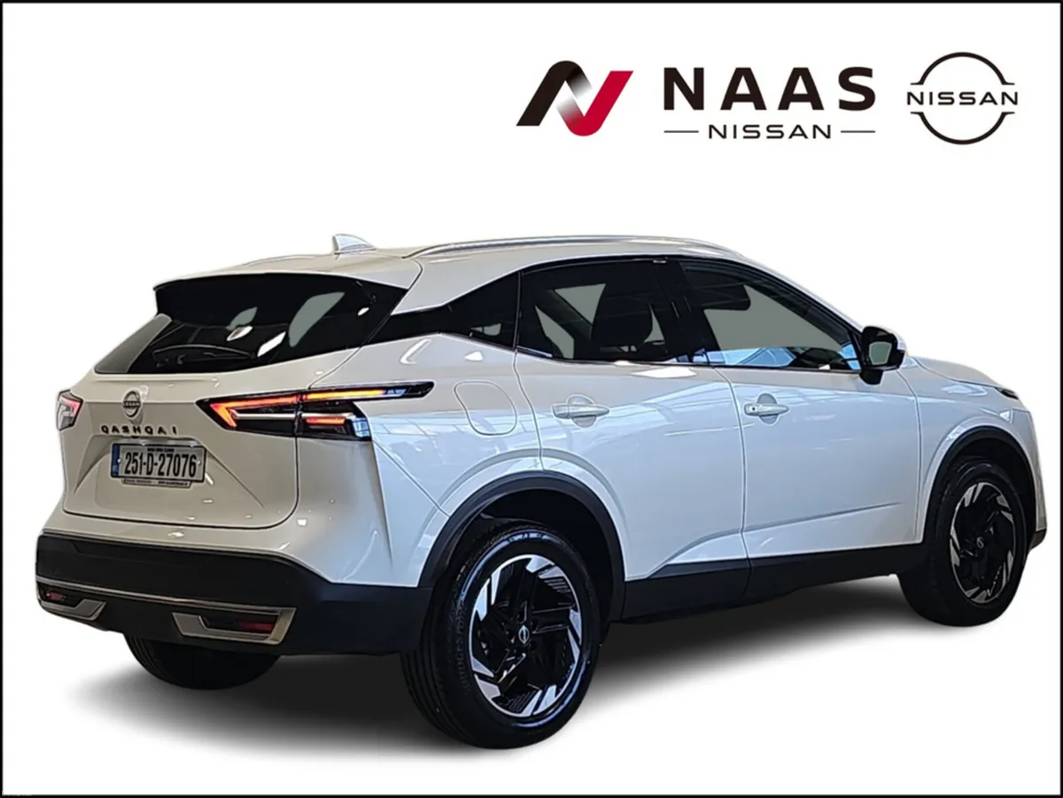 Nissan Qashqai 1.3 HYB SV PREMIUM MY2 - Image 4