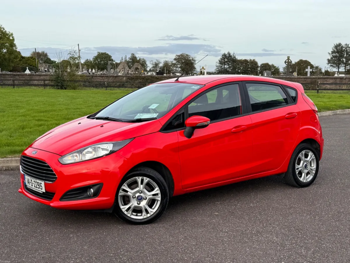 Ford Fiesta MCA ZETEC 1.25 60PS M5 4DR - Image 2