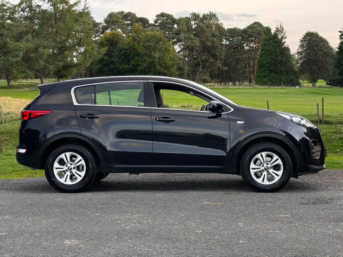 2017 Kia Sportage 1.7 - NCT 3/27 - Image 2