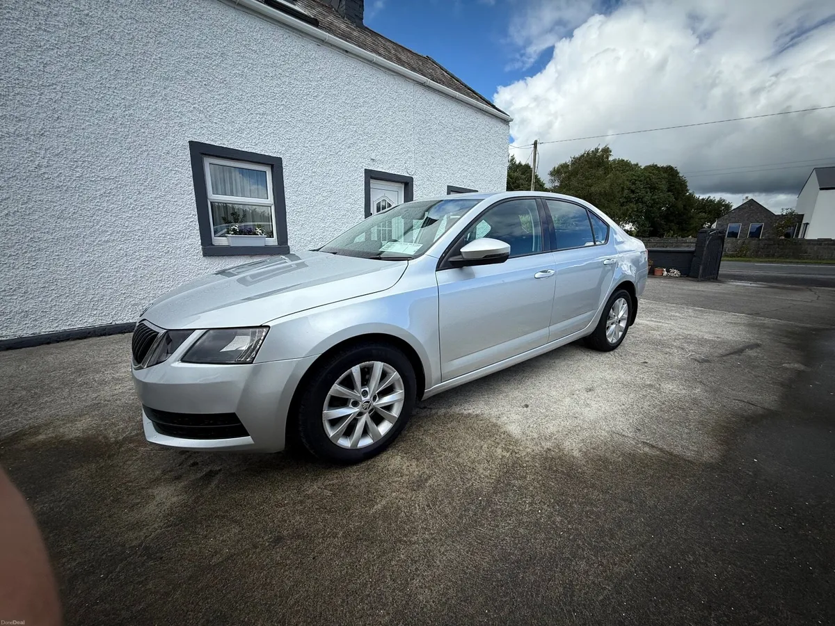 Skoda Octavia 2018 - Image 3