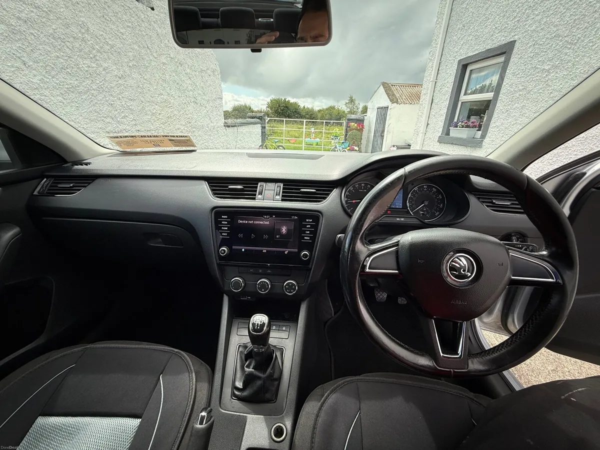 Skoda Octavia 2018 - Image 6