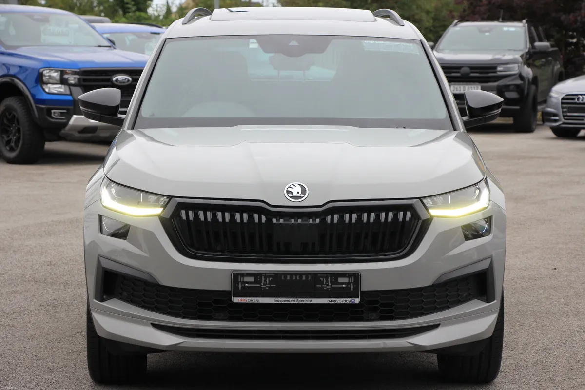 Kodiaq Sportline 4x4 * Sunroof/Heated Rear seats - Image 2