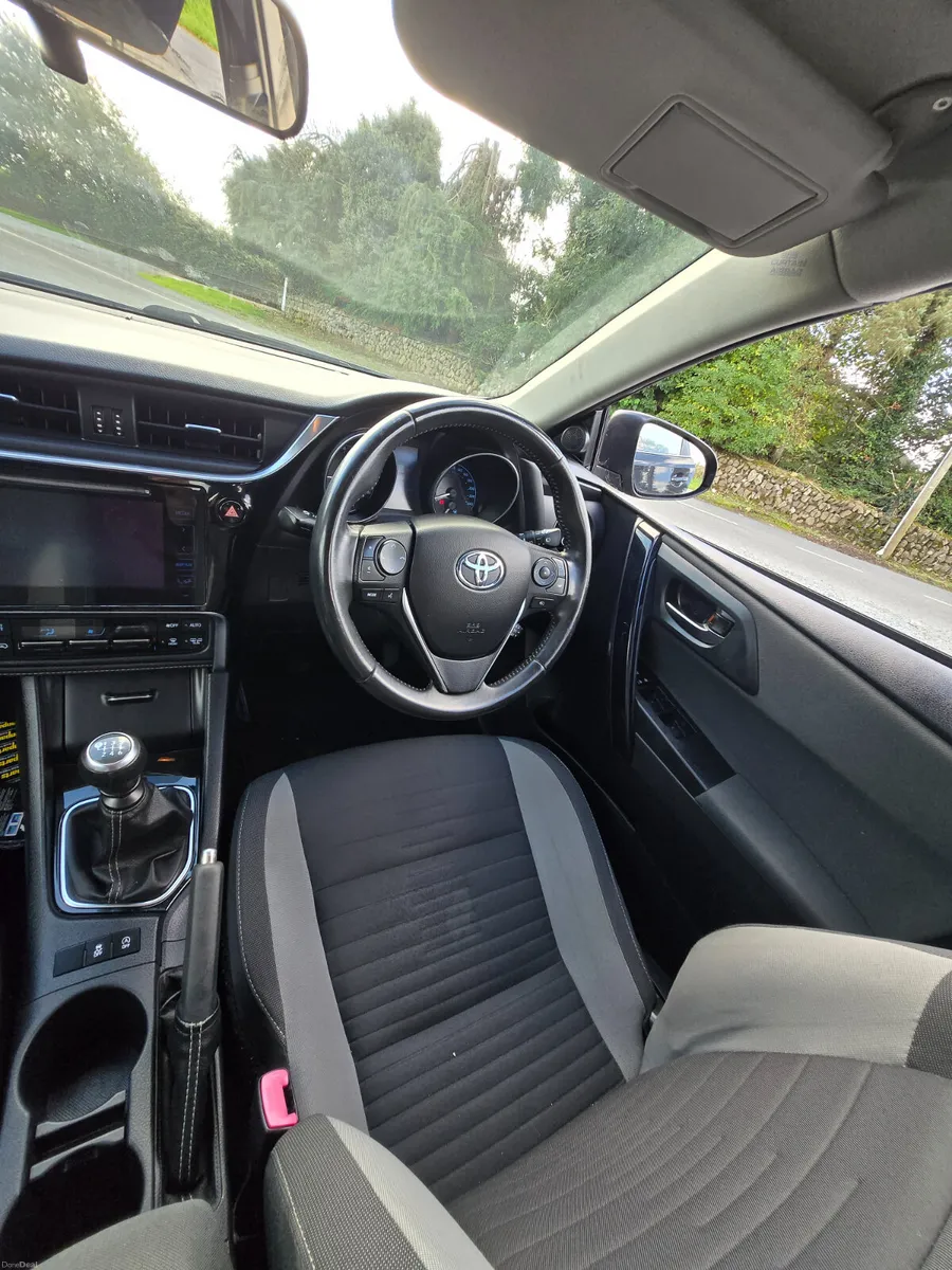Toyota Auris 2016 - Image 6