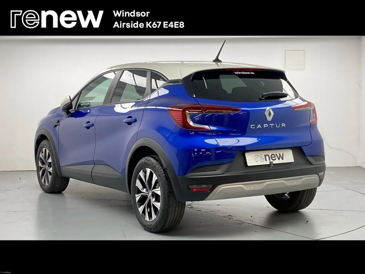 Renault Captur TCe 90 Evolution - Image 2