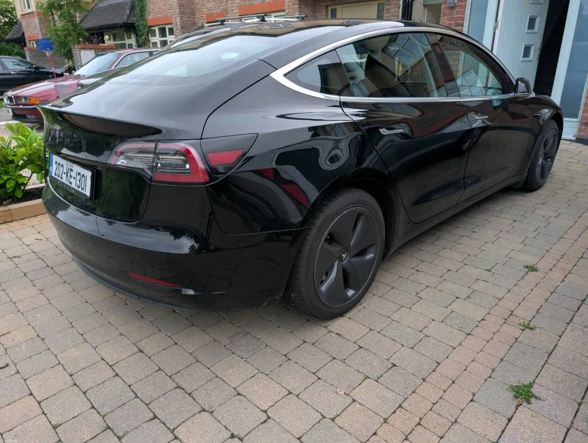 Tesla Model 3 RWD (2 year Tesla Warranty) - Image 2