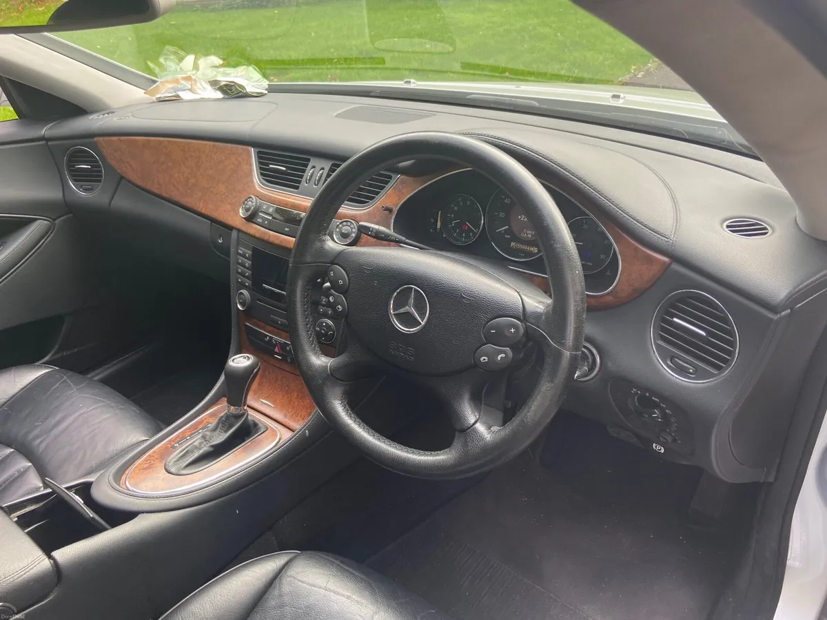 Mercedes-Benz CLS 2007 - Image 6