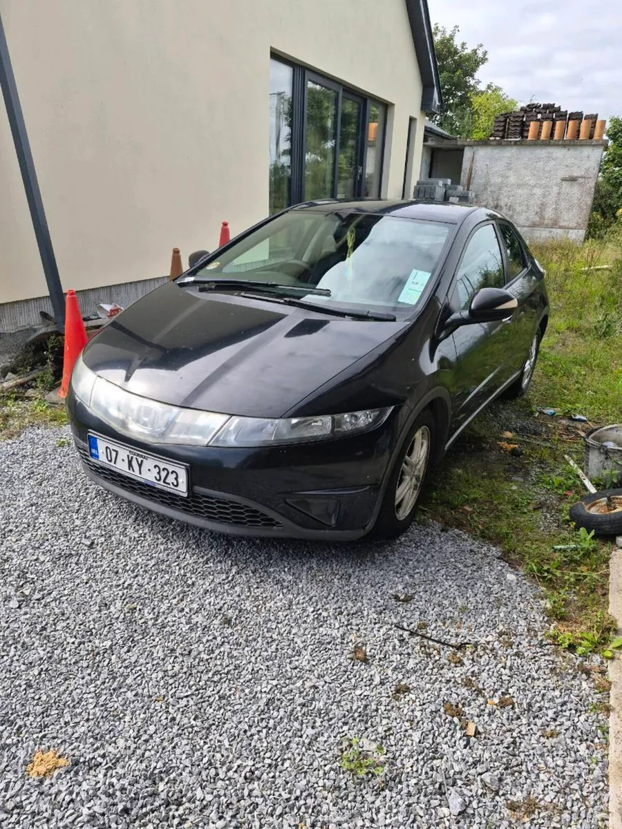 Honda Civic 1.4 - Image 1