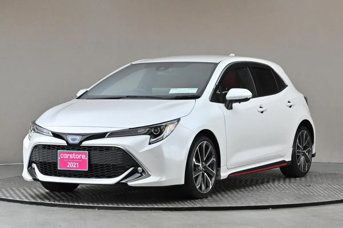 Toyota Corolla 1.8 HYBRID SPORT **TRD BODY KIT**HU - Image 3