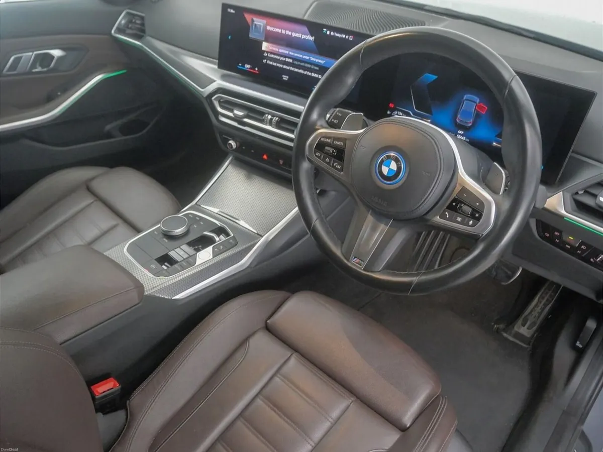 BMW 3-Series 330e M Sport Saloon - Image 6