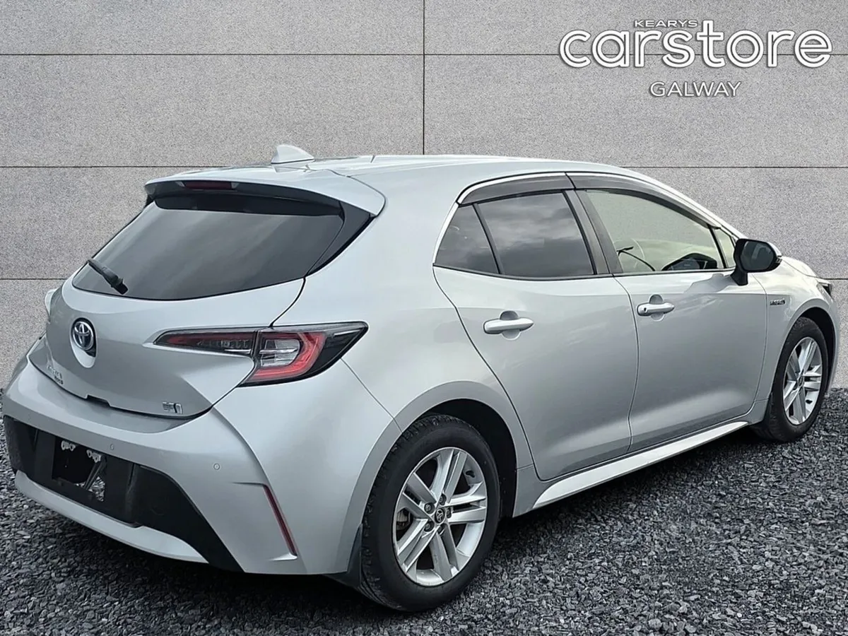 Toyota Corolla Sports Hybrid G - Image 3